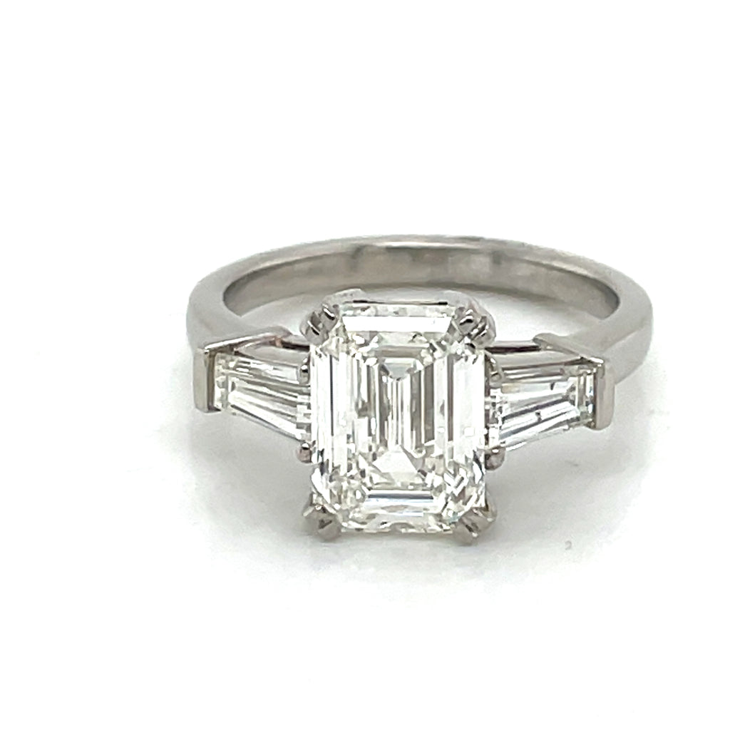 Emerald cut diamond solitaire ring 3.01 ct