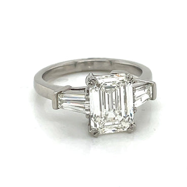 Emerald cut diamond solitaire ring 3.01 ct
