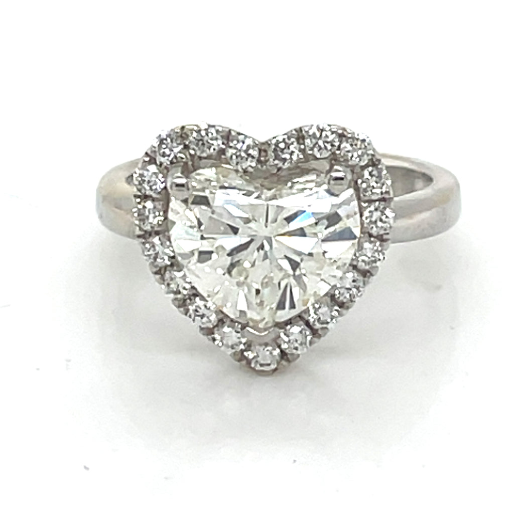 The Solitaire ring with Heart cut diamond 2.01 ct