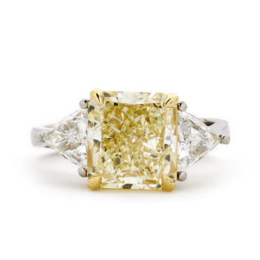 Radiant Cut Solitaire Diamond Ring 3.98ct W-X VS1 GIA Platinum