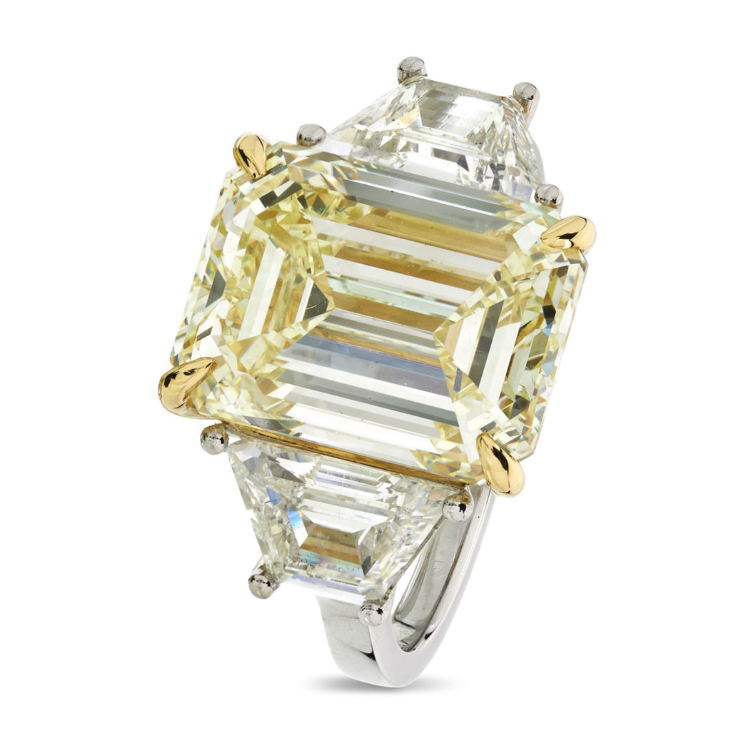 Emerald Cut Solitaire Diamond Ring 8.01ct Y-Z VS1 GIA 18K Yellow And White Gold