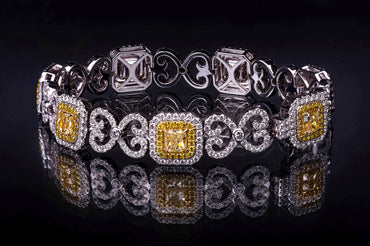 Stunning natural fancy yellow diamond bracelet
