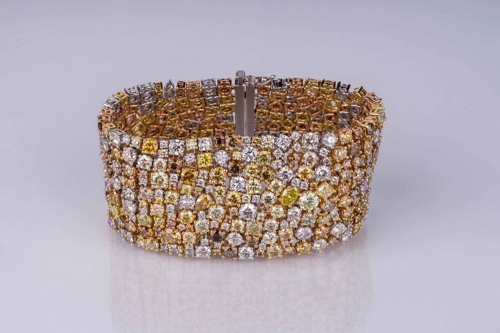 One of a kind all natural fancy coloures diamond bracelet 76ct in 18k multi colour gold
