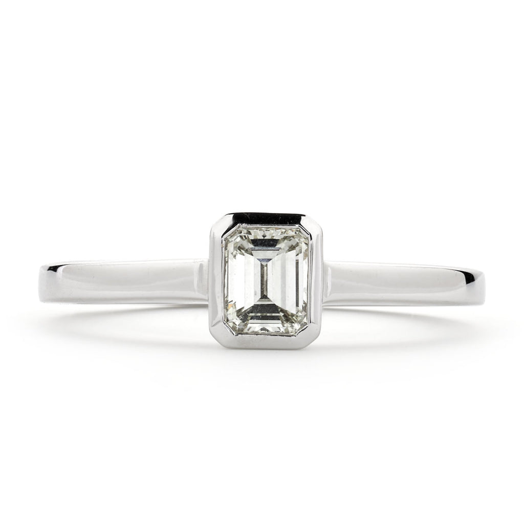 Emerald Cut Solitaire Diamond Ring 0.52ct J VS2 WGI 18K White Gold